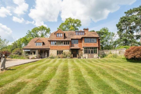 Amazing Arts & Crafts House